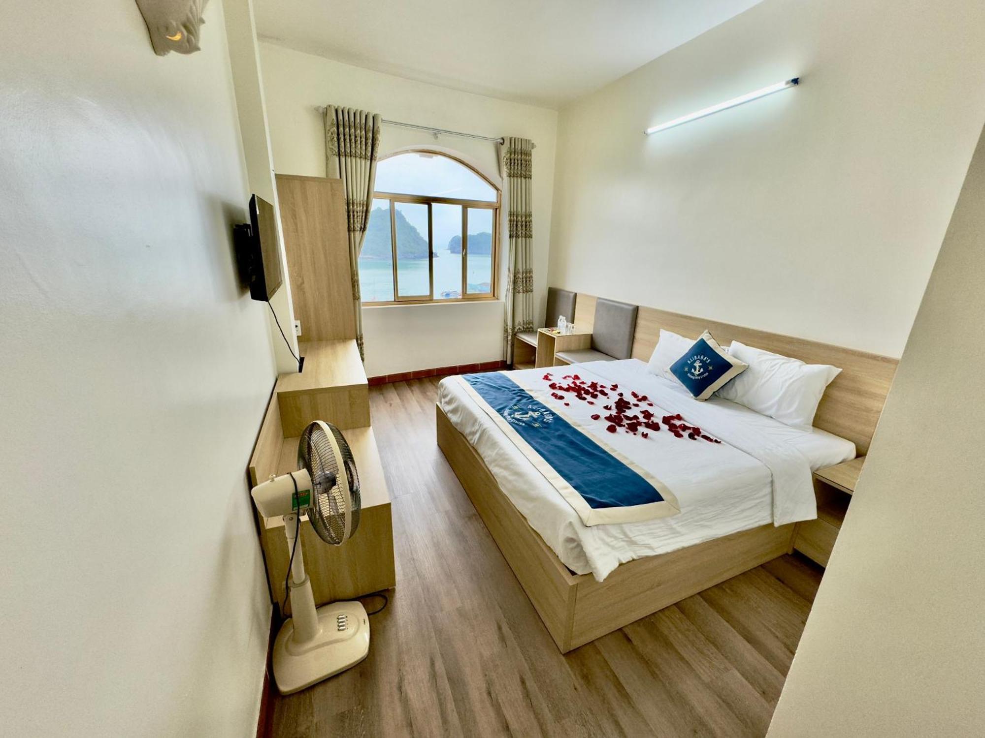 Cat Ba Plaza Hotel Dong Khe Sau